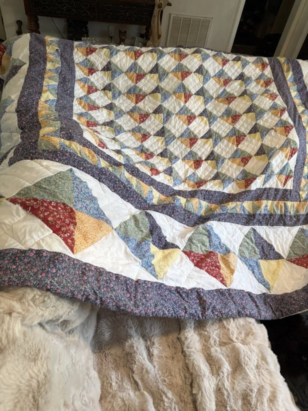 Vtg 80s  Bedspread Machine  Pieced Quilted  Patchwork 86X 88 Quilt  cottage Read
